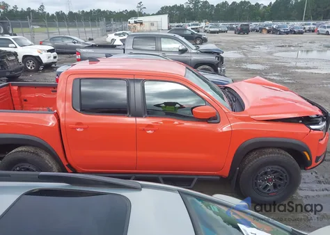 2025 Nissan Frontier Pro-4X 4X4 из США, поврежденный, VIN 1N6ED1EK5SN628410